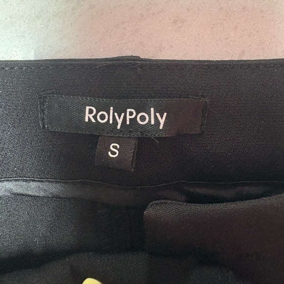 Chic Black High-Waisted Ankle Cropped Pants - Picture 8 of 8